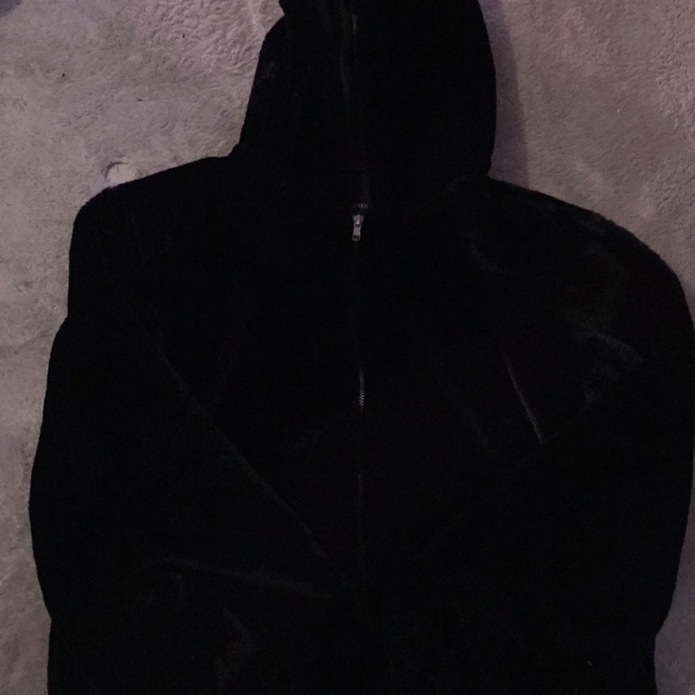 Women’s Short Faux Fur Hooded Jacket